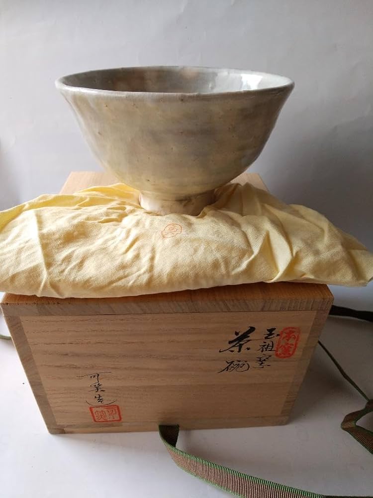 萩焼 玉祖窯 大井可笑 茶碗 共箱 共布 茶器 抹茶碗 新品 未使用 です。 Amazon | 萩焼 玉祖窯 大井可笑 茶碗 共箱 共布 茶器 抹茶碗